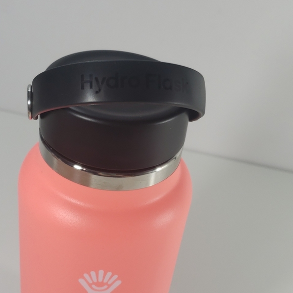 Hydro Flask 32 oz Wide mouth w/flex cap (Hibiscus) - Picture 4 of 6